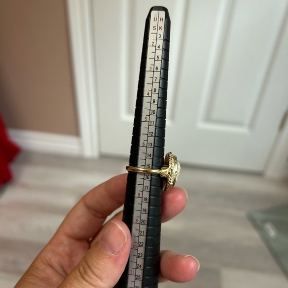 4/$100 cameo vintage 1980 Edwardian ring size 7 ❤️ - Picture 11 of 12